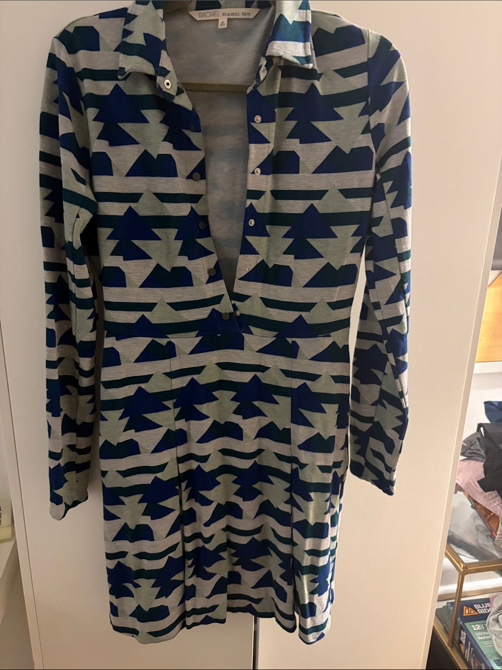 RACHEL Rachel Roy Men’s Navy and Light Gray Patterned V-Neck Sweater
